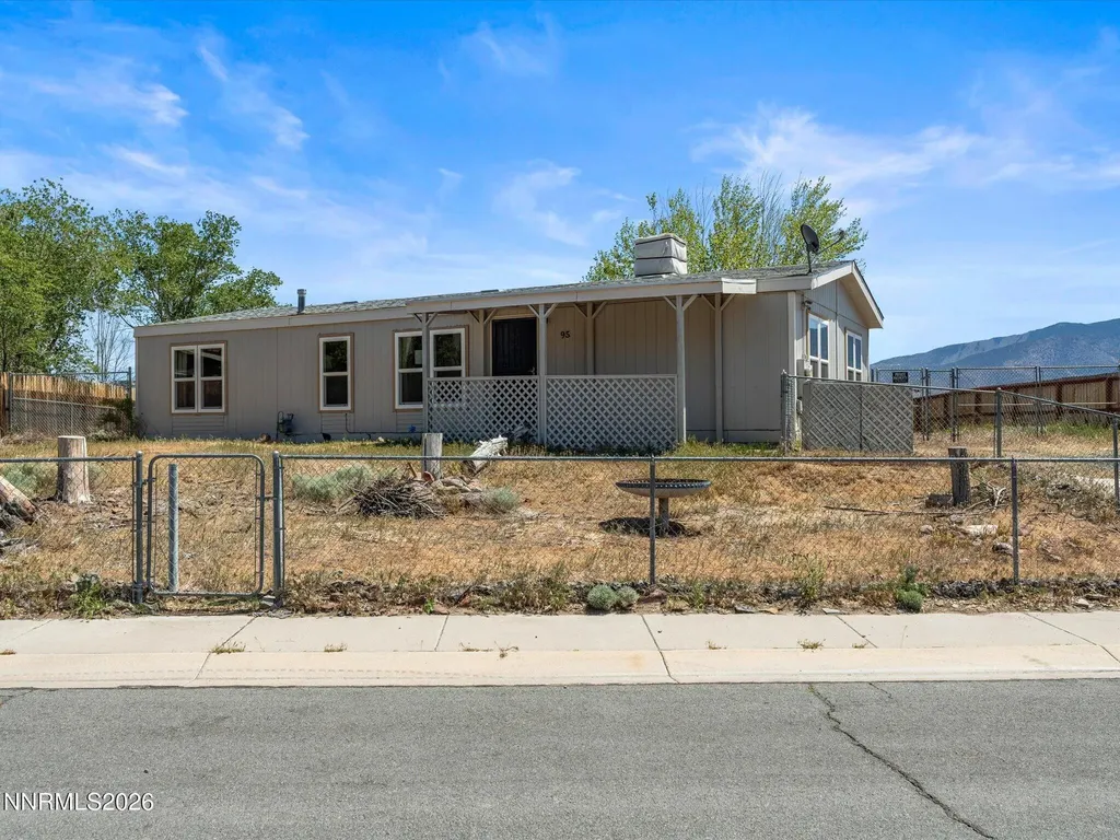 95 Rose Peak Dayton NV 89403