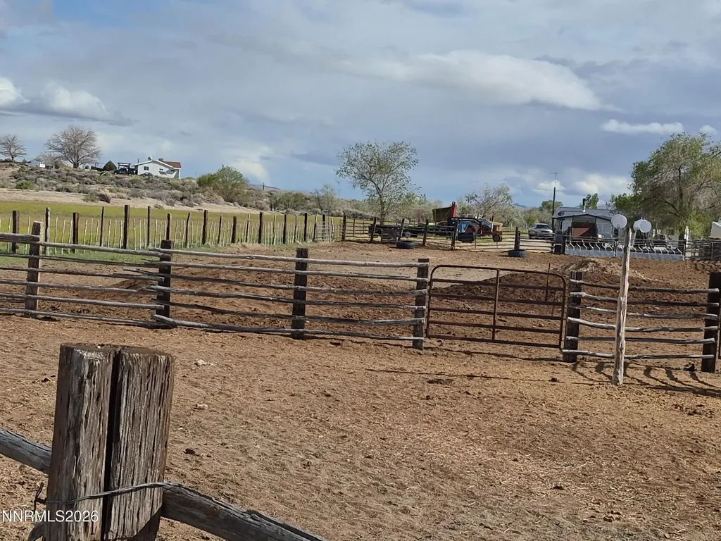 3280 Lone Tree Fallon NV 89406