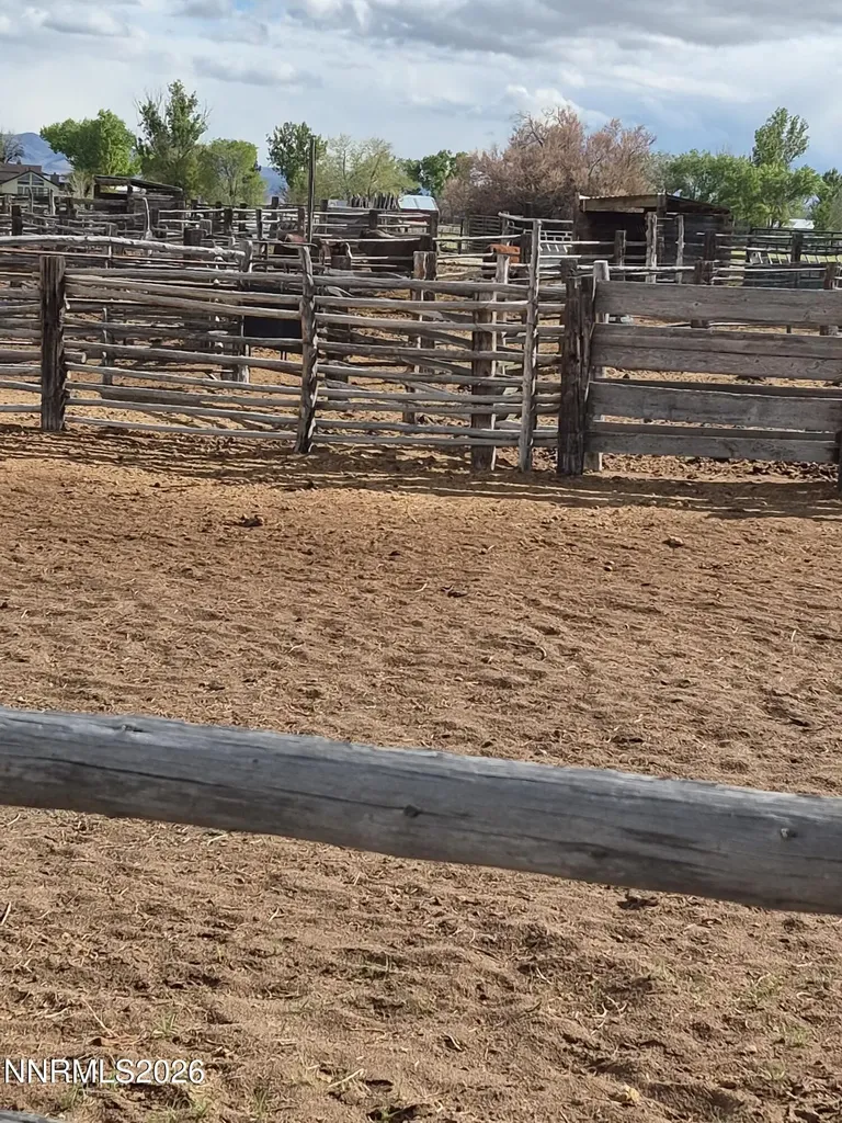 3280 Lone Tree Fallon NV 89406