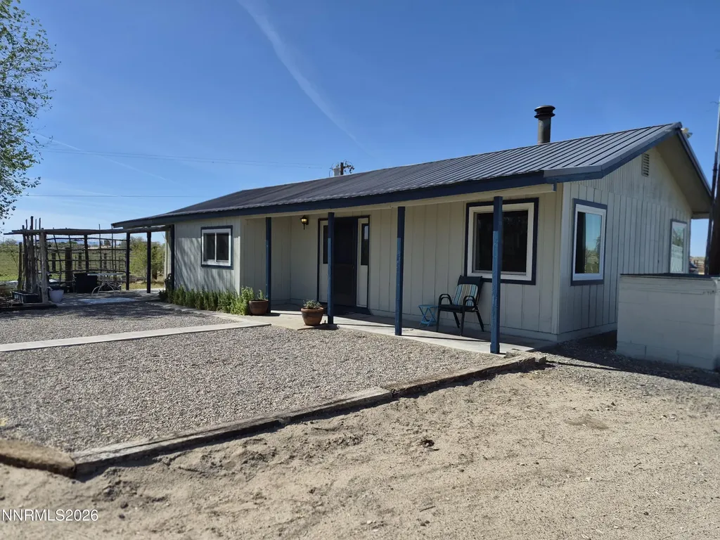 3280 Lone Tree Fallon NV 89406