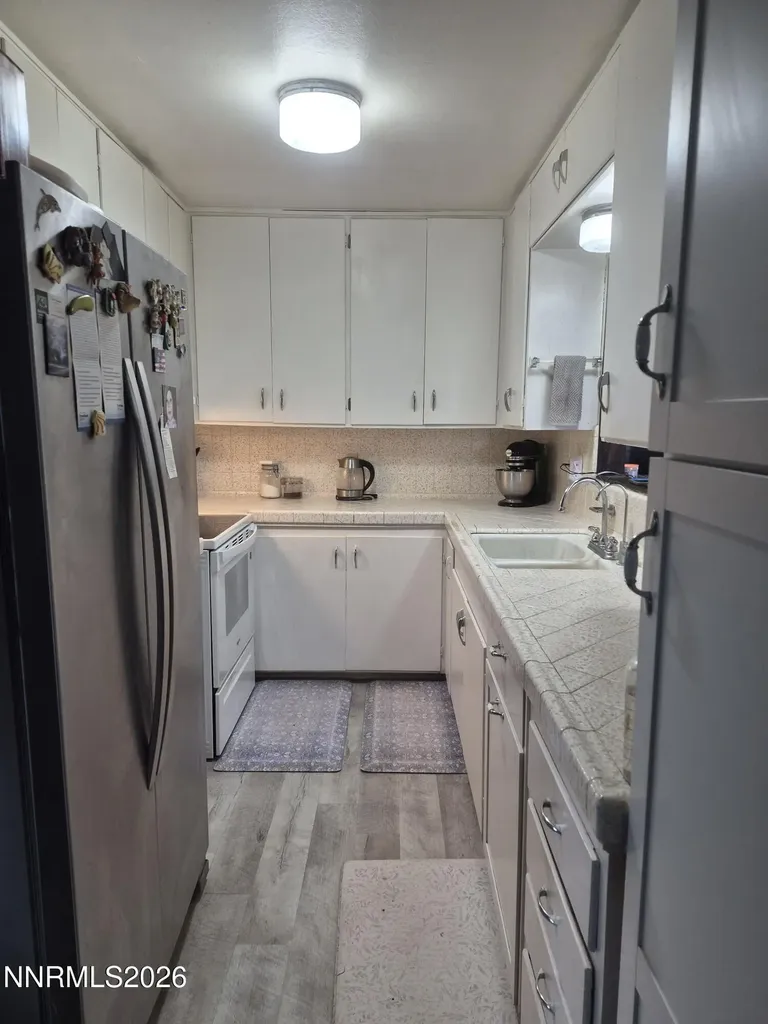 3280 Lone Tree Fallon NV 89406