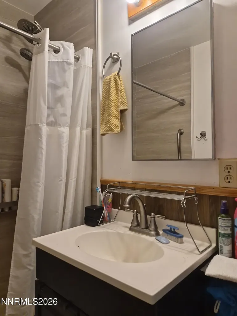 3280 Lone Tree Fallon NV 89406