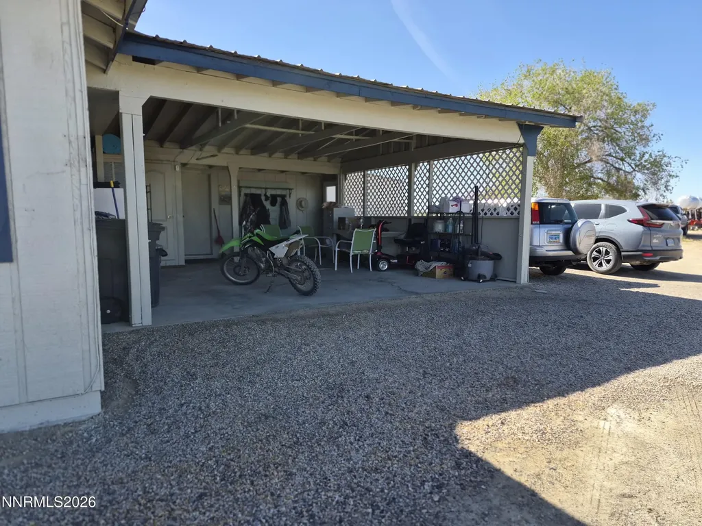 3280 Lone Tree Fallon NV 89406