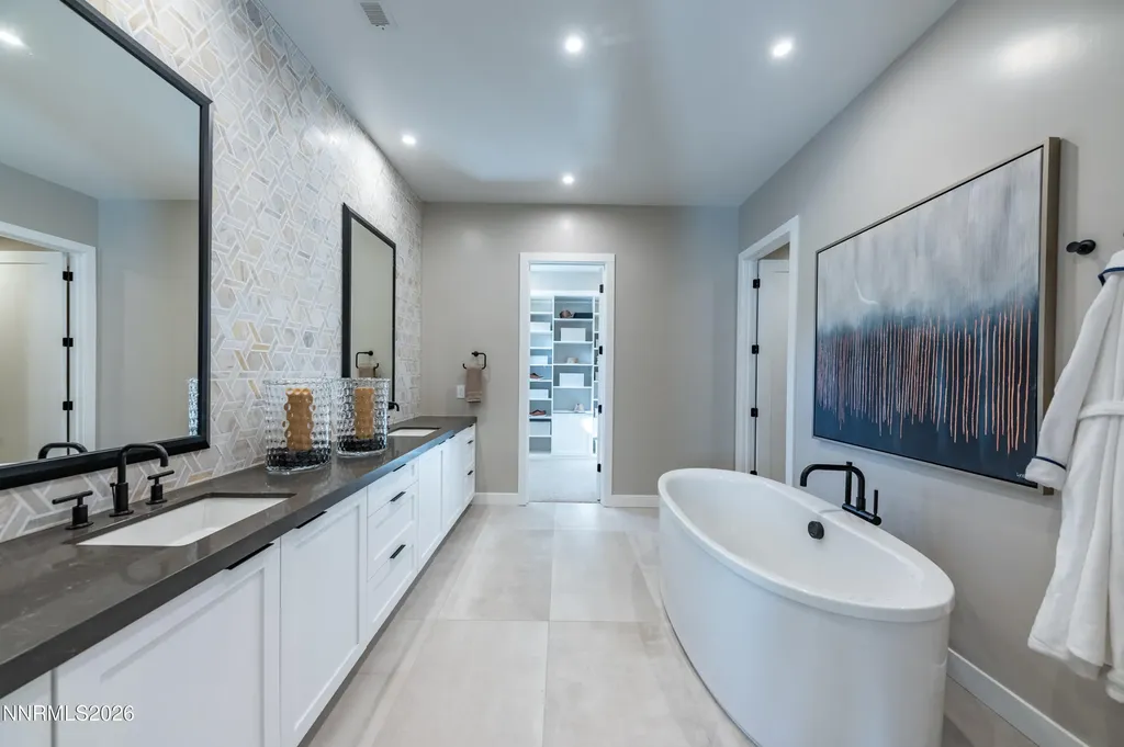 28 Persano Reno NV 89511