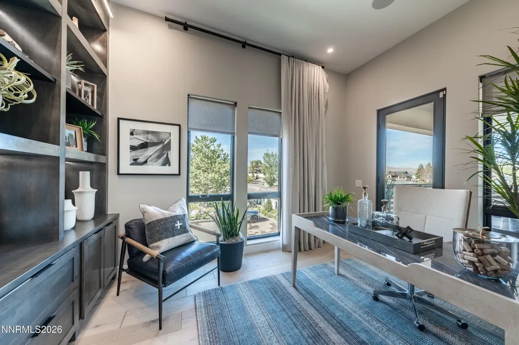 28 Persano Reno NV 89511