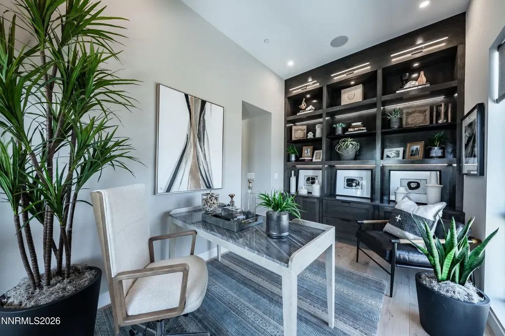 28 Persano Reno NV 89511