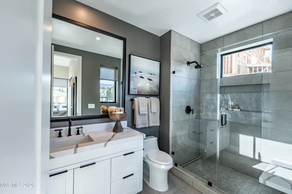 28 Persano Reno NV 89511