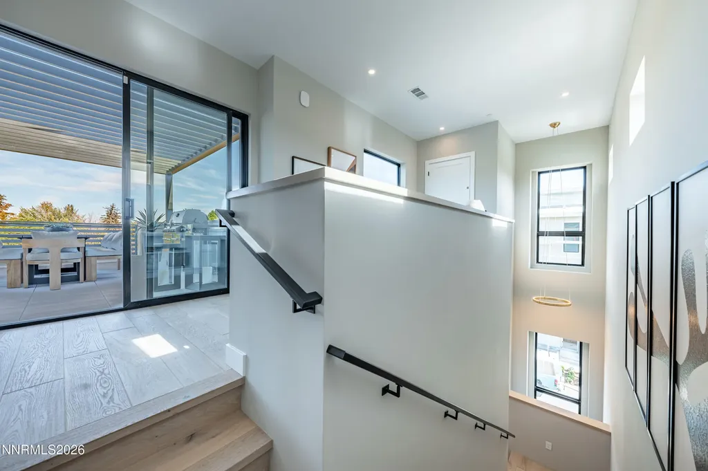 28 Persano Reno NV 89511