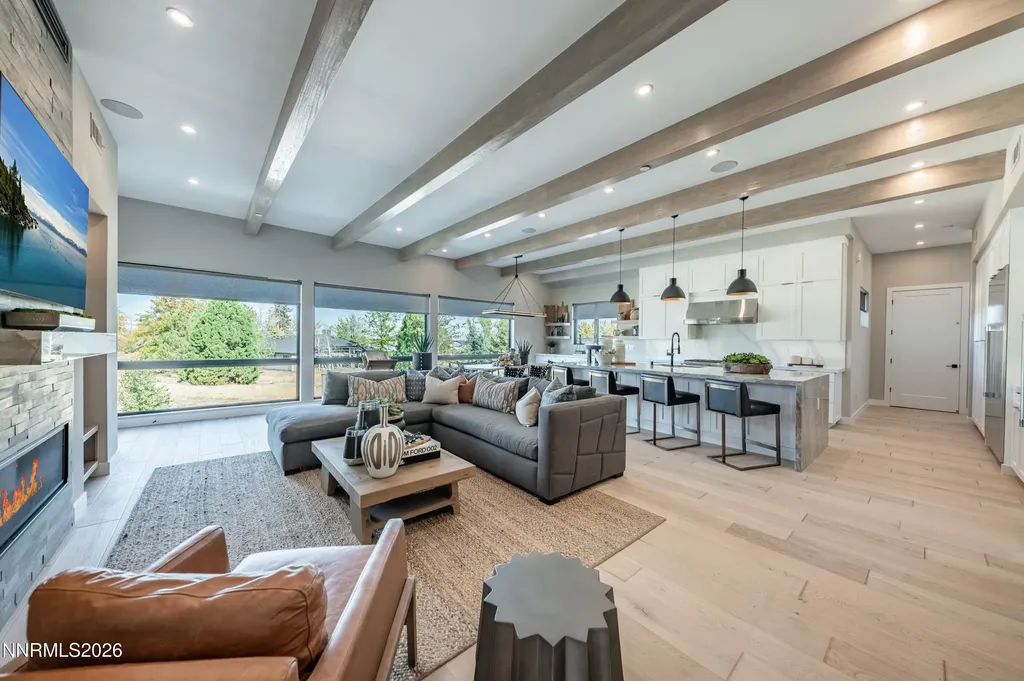 28 Persano Reno NV 89511