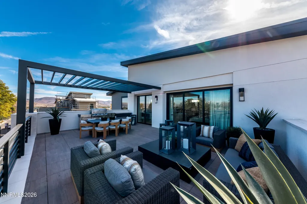 28 Persano Reno NV 89511