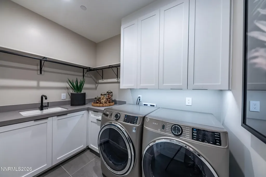 28 Persano Reno NV 89511