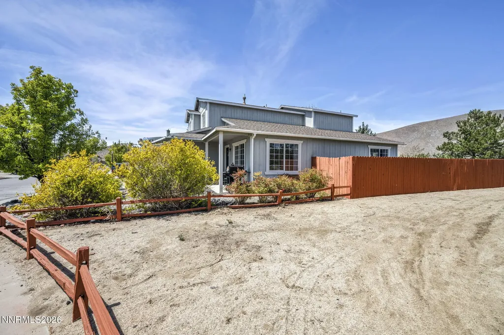 17615 Baileyville Reno NV 89508