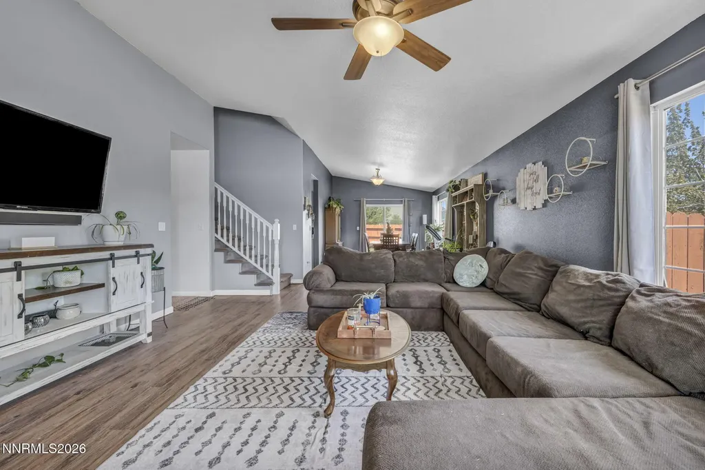 17615 Baileyville Reno NV 89508