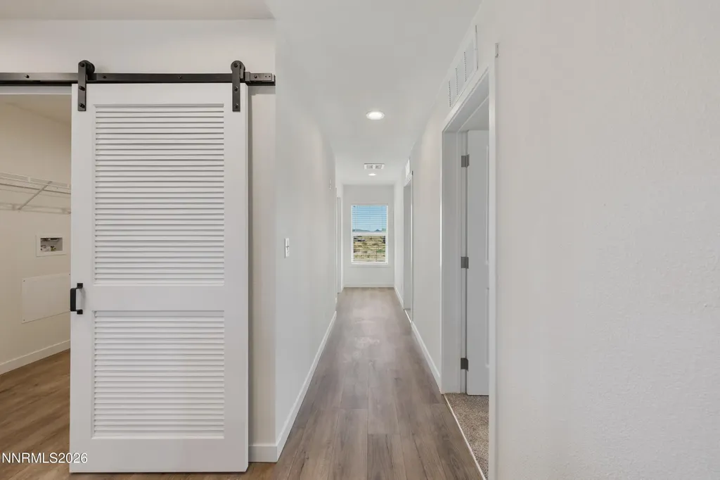 5684 Juniper Silver Springs NV 89429