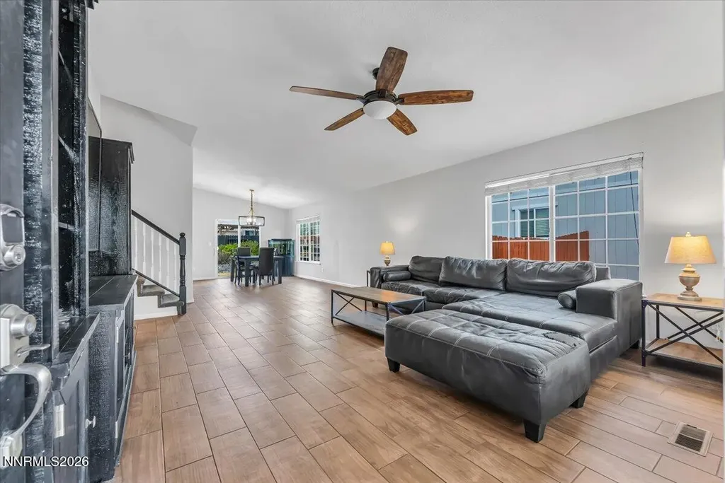17725 Gingko Reno NV 89508