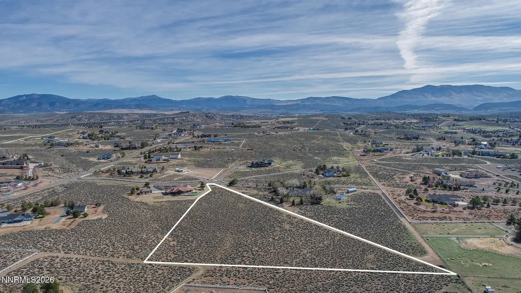 1482 Wild Iris Gardnerville NV 89410