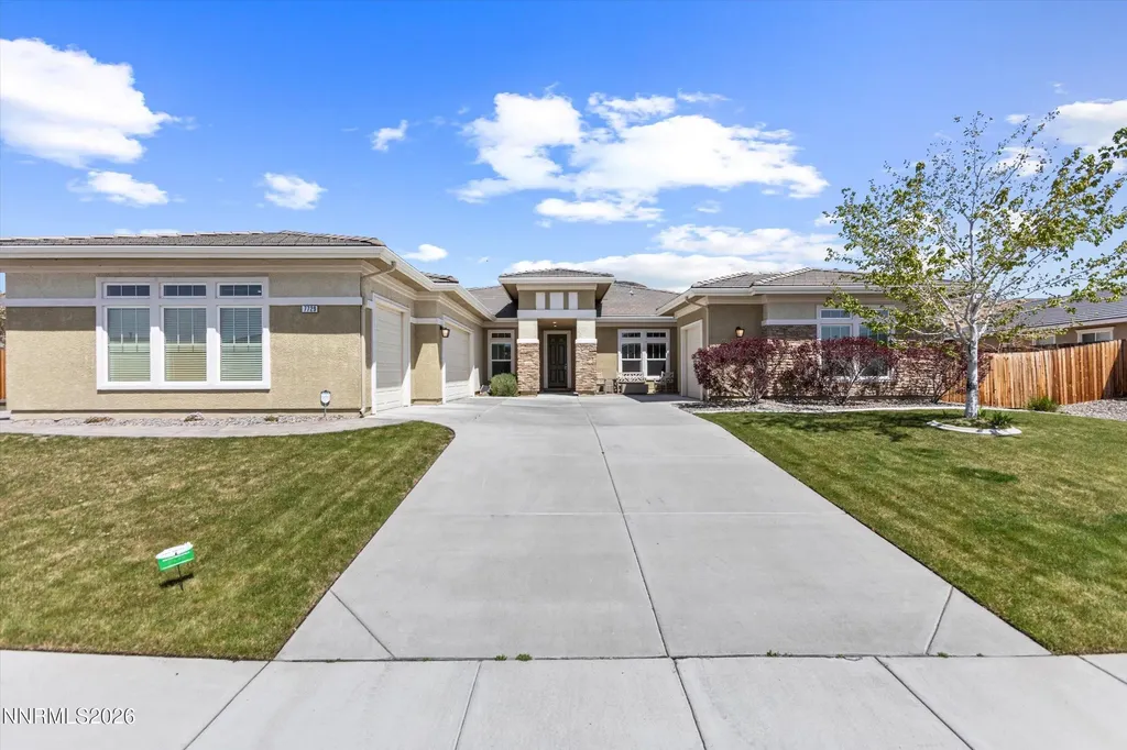7729 Orange Plains Sparks NV 89436