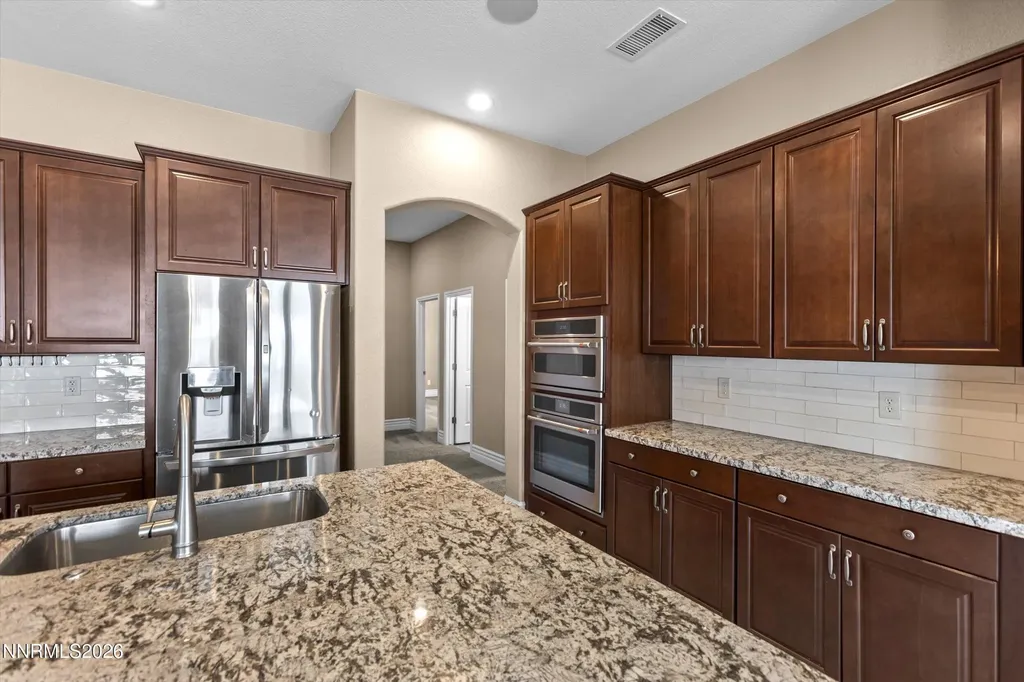 7729 Orange Plains Sparks NV 89436