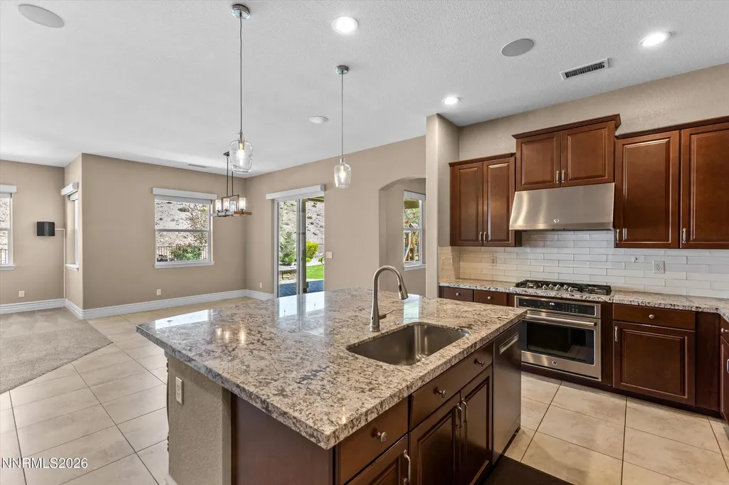 7729 Orange Plains Sparks NV 89436