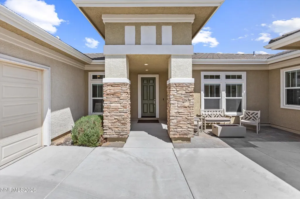 7729 Orange Plains Sparks NV 89436
