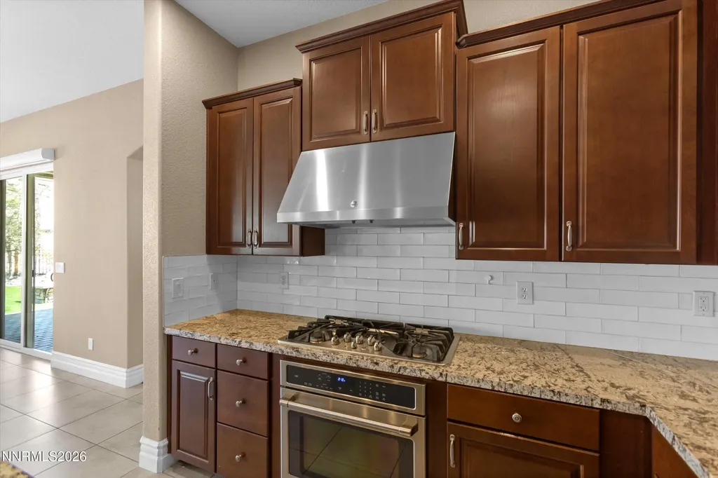 7729 Orange Plains Sparks NV 89436