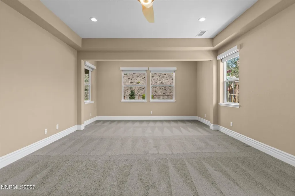 7729 Orange Plains Sparks NV 89436