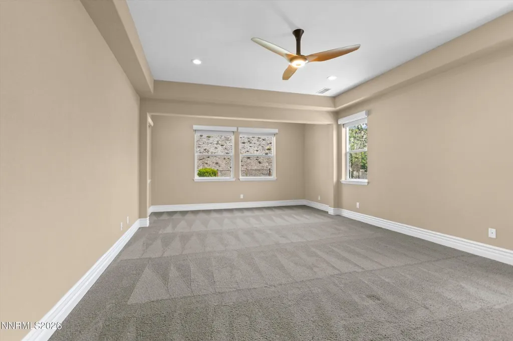 7729 Orange Plains Sparks NV 89436
