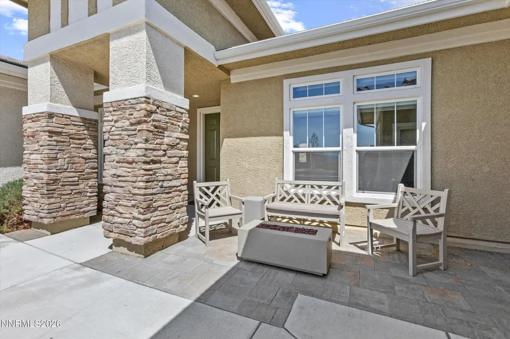 7729 Orange Plains Sparks NV 89436