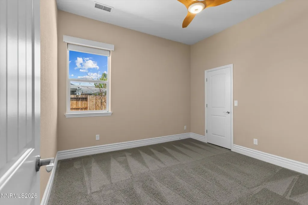 7729 Orange Plains Sparks NV 89436