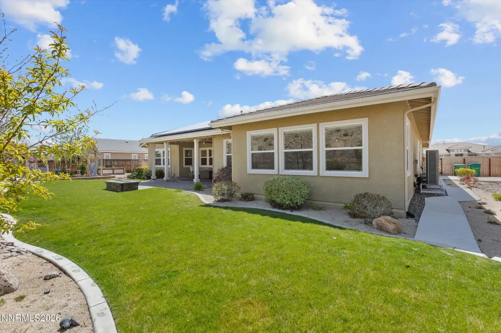 7729 Orange Plains Sparks NV 89436