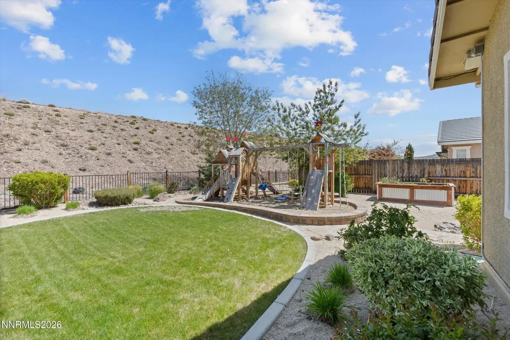 7729 Orange Plains Sparks NV 89436