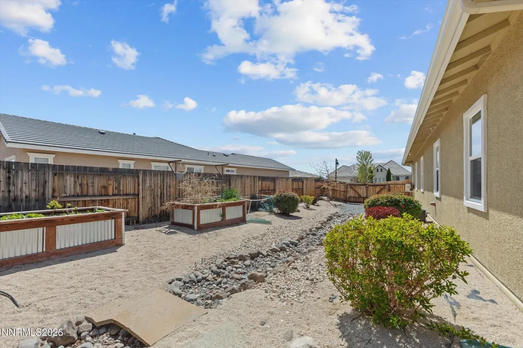 7729 Orange Plains Sparks NV 89436