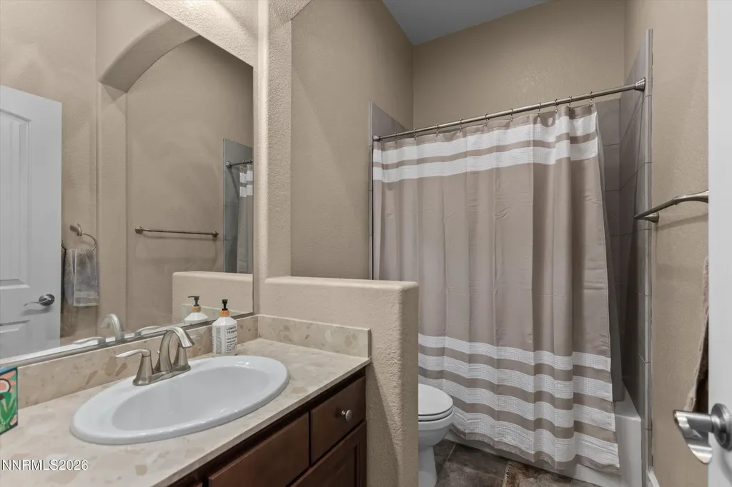 7729 Orange Plains Sparks NV 89436