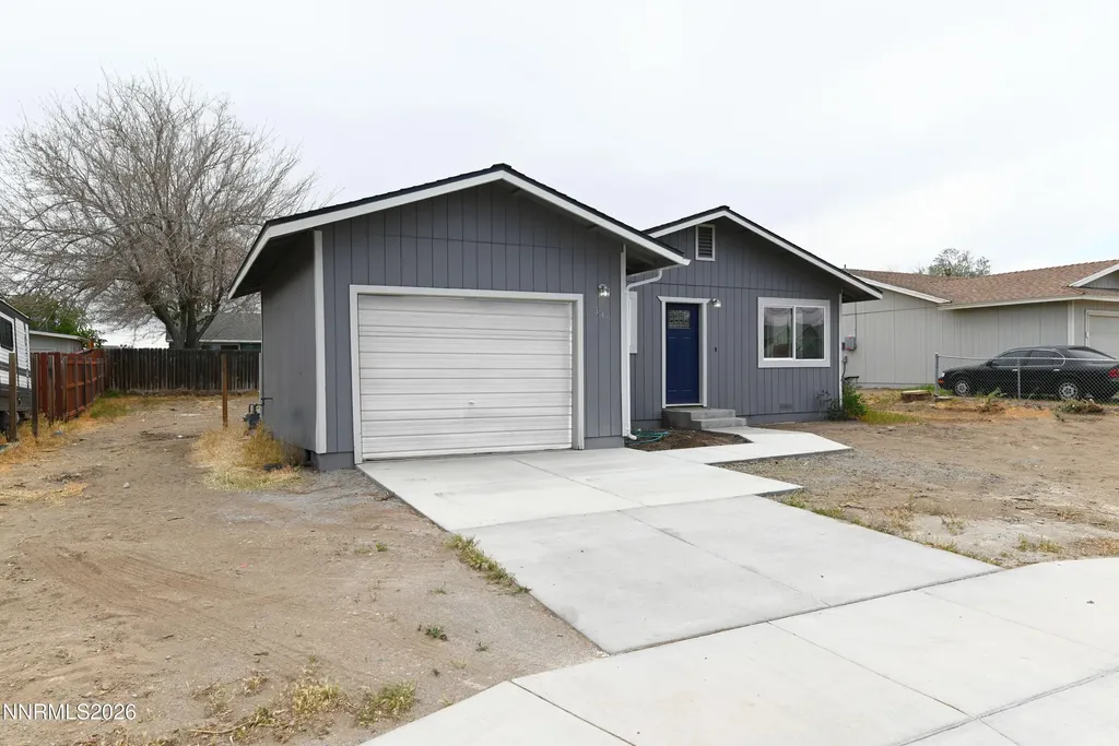 349 Shadow Fernley NV 89408
