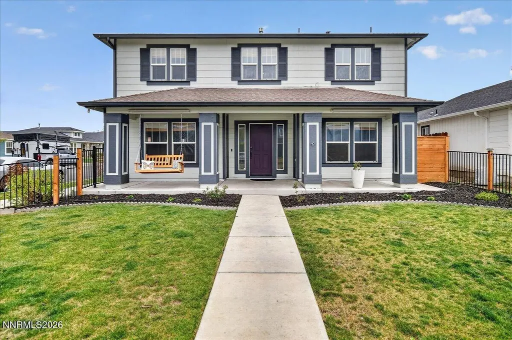 1347 Scarlet Oak Gardnerville NV 89410
