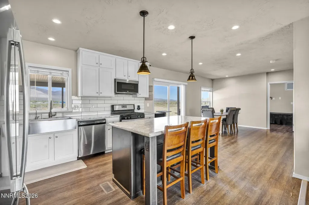 18 Kelsey Dayton NV 89403