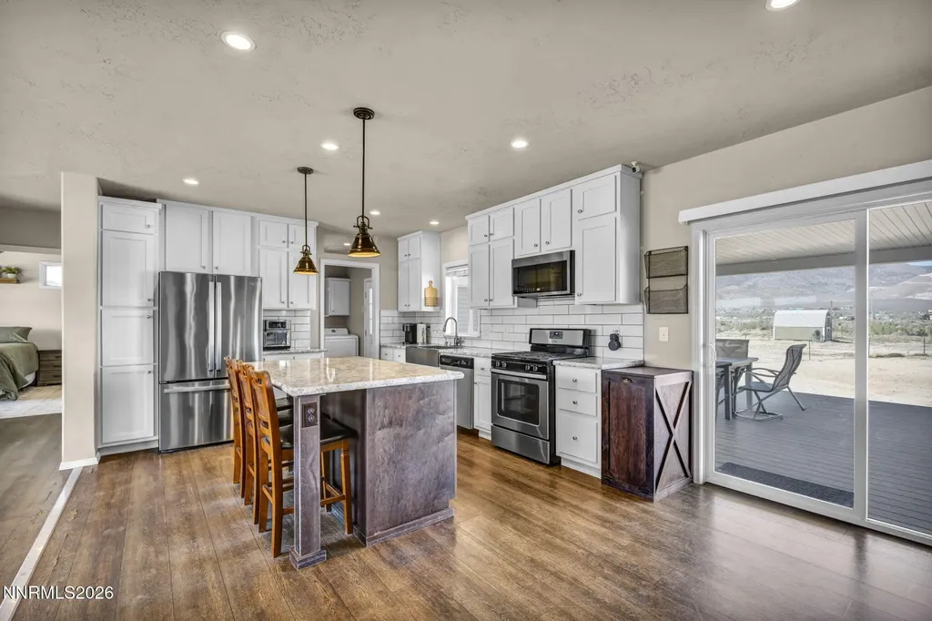 18 Kelsey Dayton NV 89403