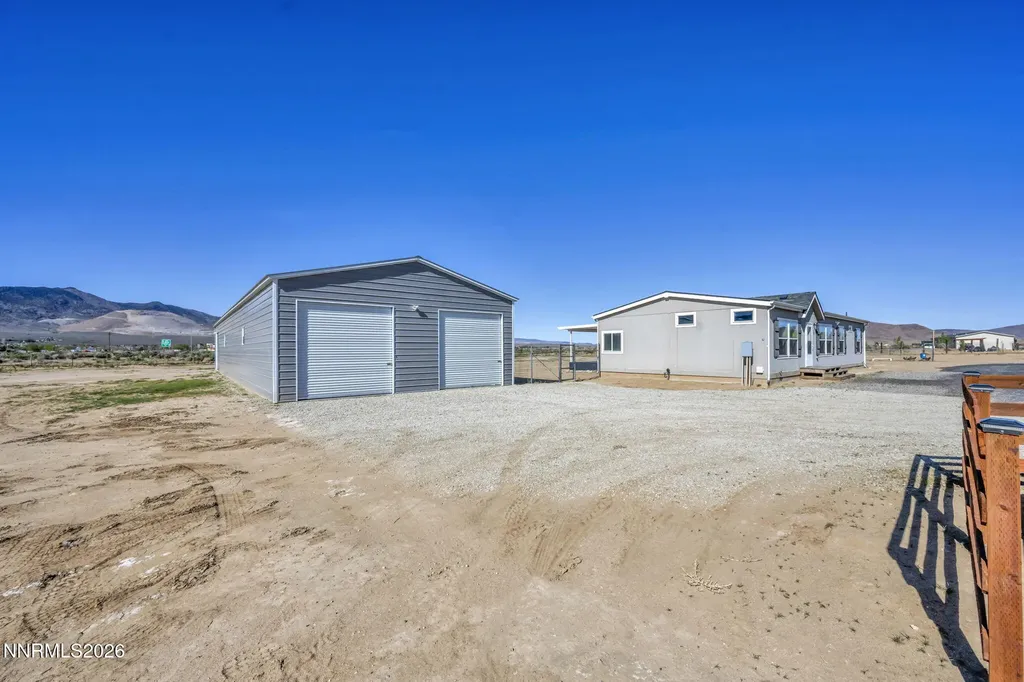 18 Kelsey Dayton NV 89403