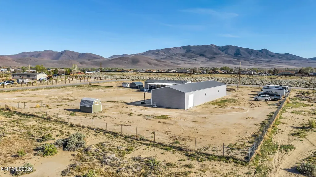 18 Kelsey Dayton NV 89403