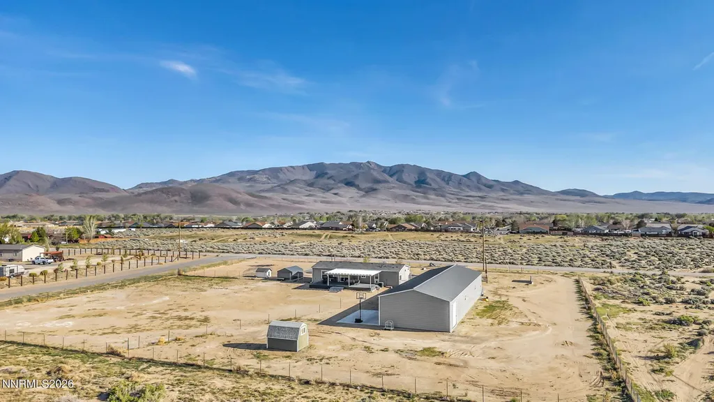 18 Kelsey Dayton NV 89403