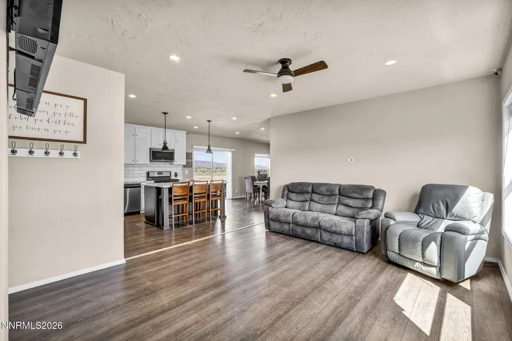 18 Kelsey Dayton NV 89403