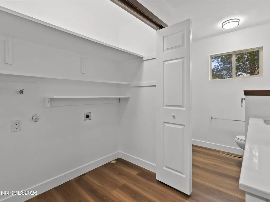 232 Beverly Gardnerville NV 89460