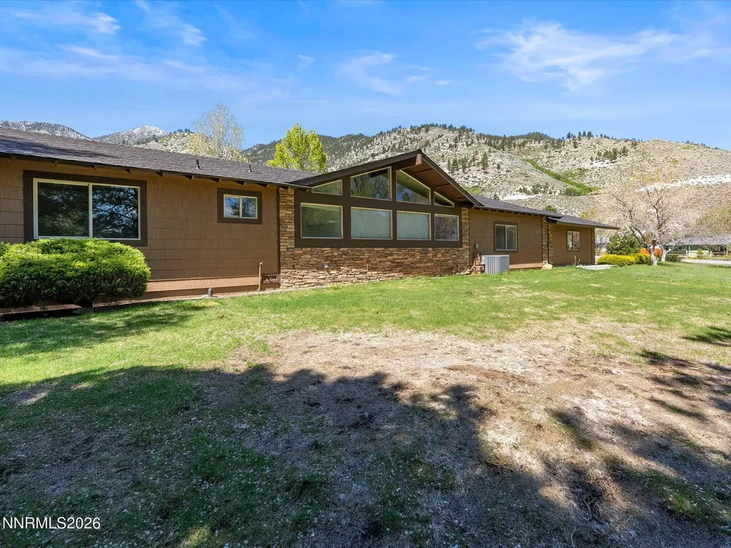232 Beverly Gardnerville NV 89460