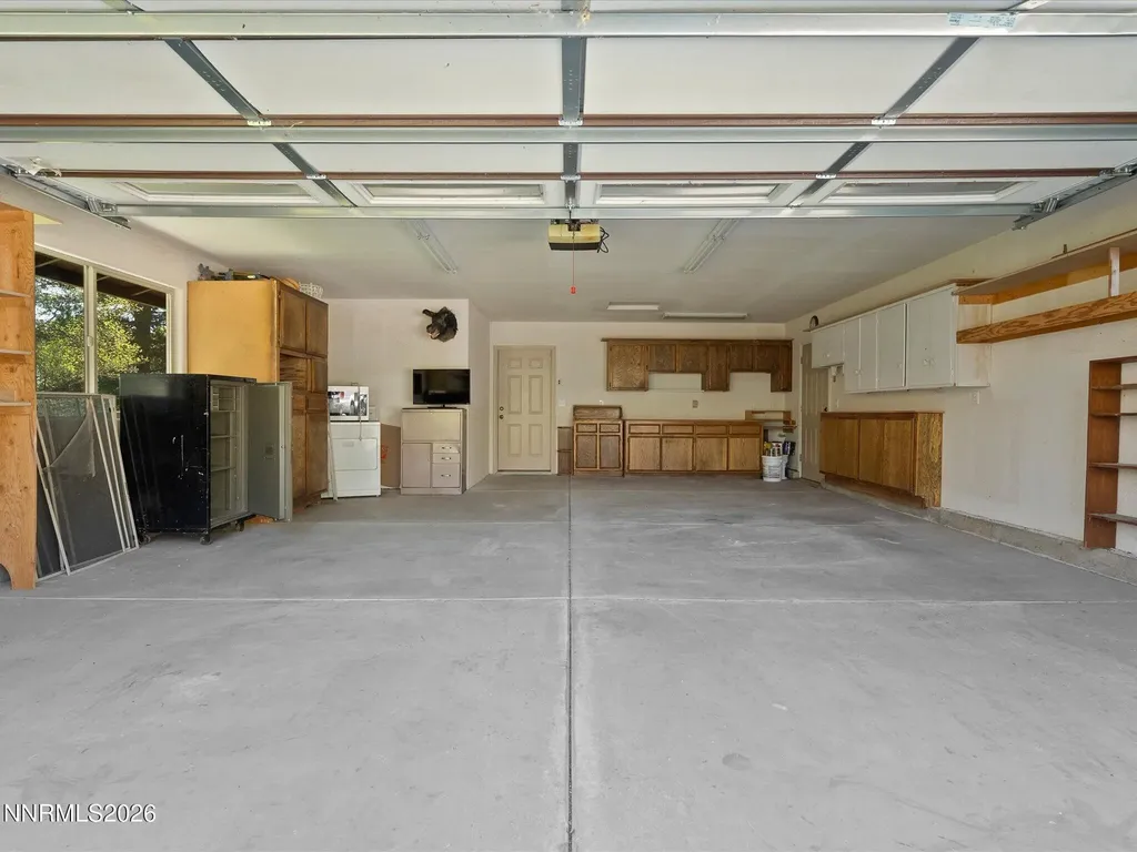 232 Beverly Gardnerville NV 89460