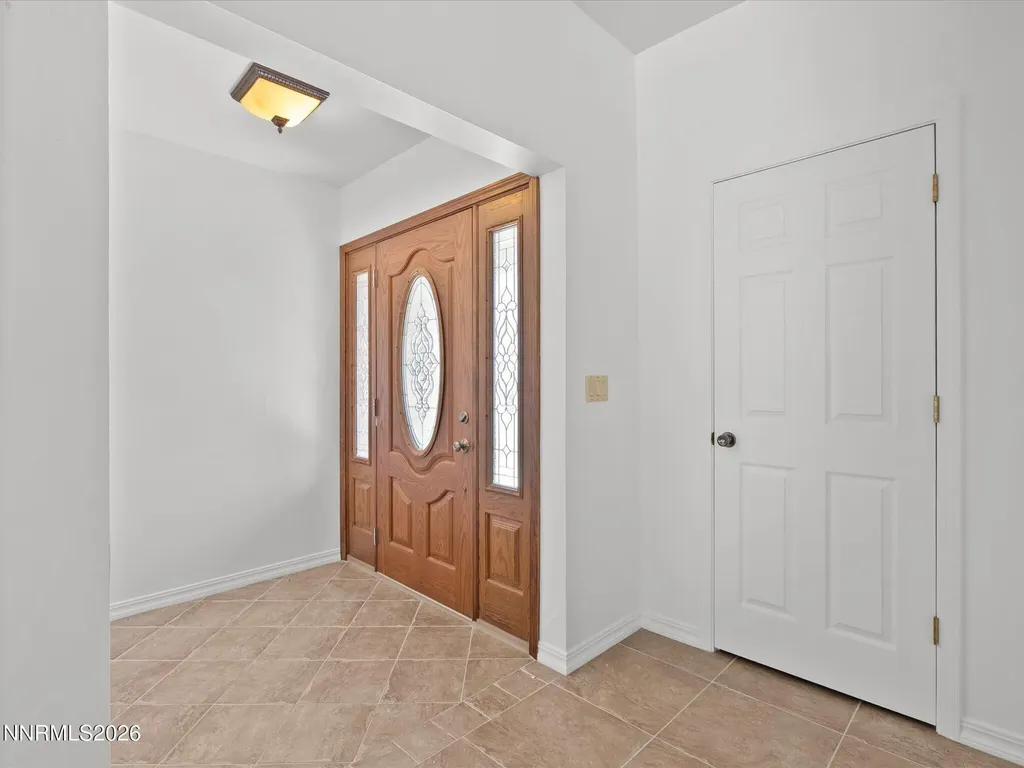 232 Beverly Gardnerville NV 89460