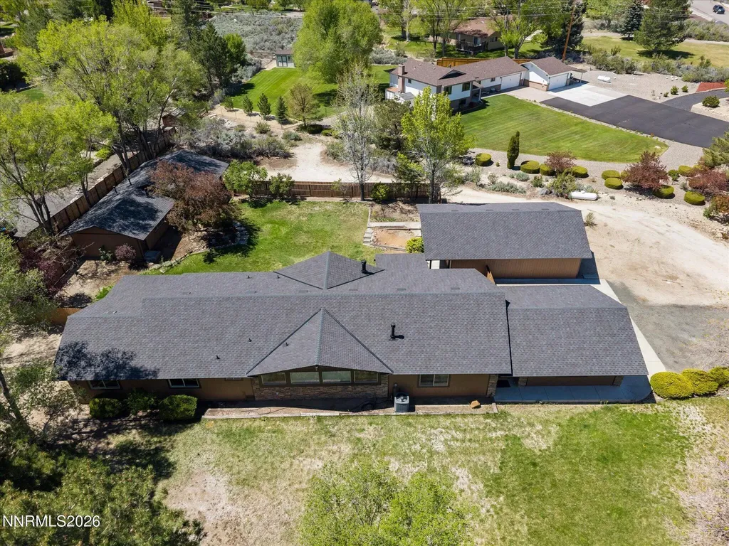 232 Beverly Gardnerville NV 89460