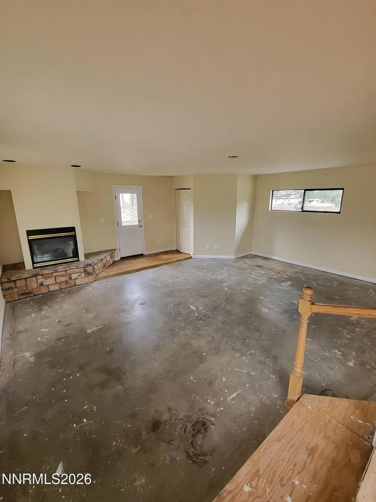 1575 Shirley Minden NV 89423