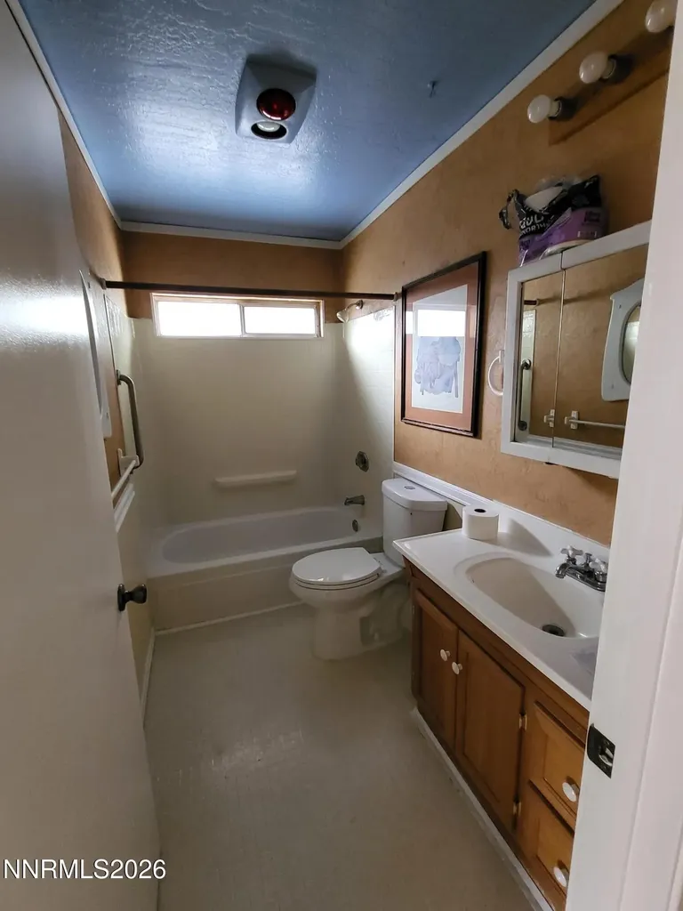 1575 Shirley Minden NV 89423