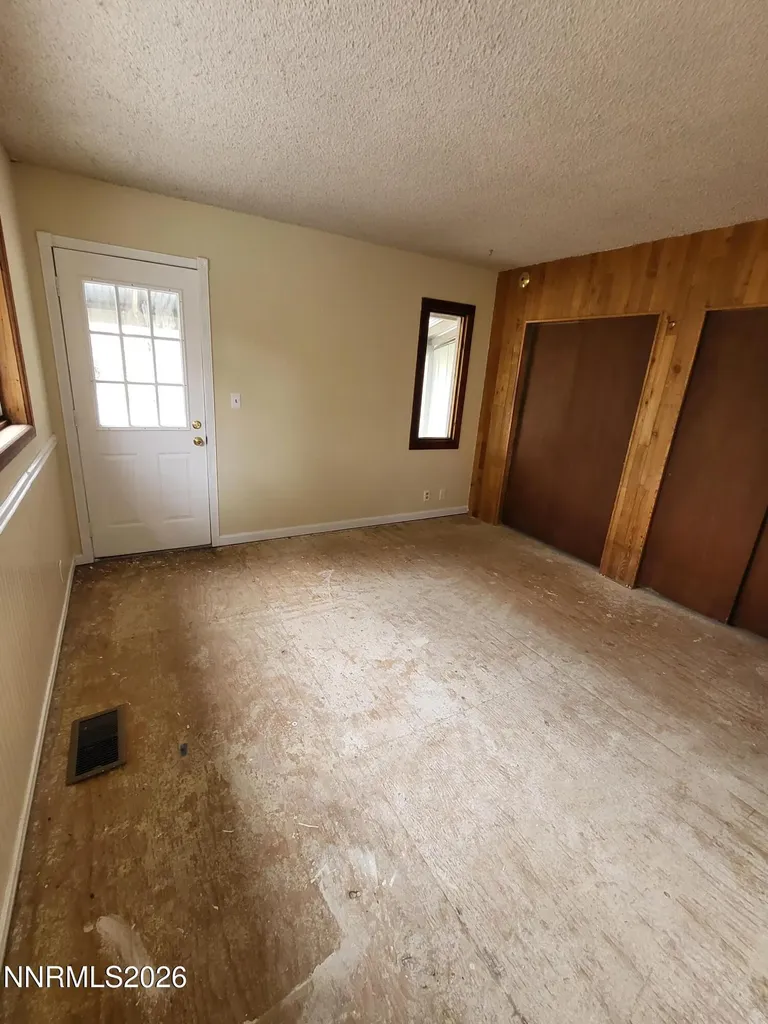 1575 Shirley Minden NV 89423