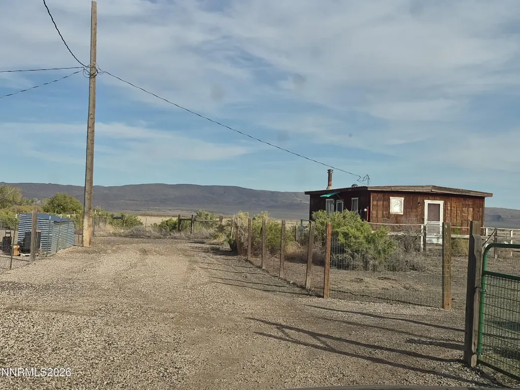 3022 Honker Fallon NV 89406